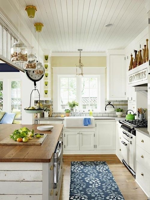 A display made from vintage wooden pepper mills is a very interesting decorating idea, right?