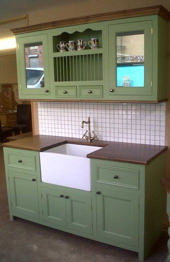 Studio-Kitchenette-Ideas-9