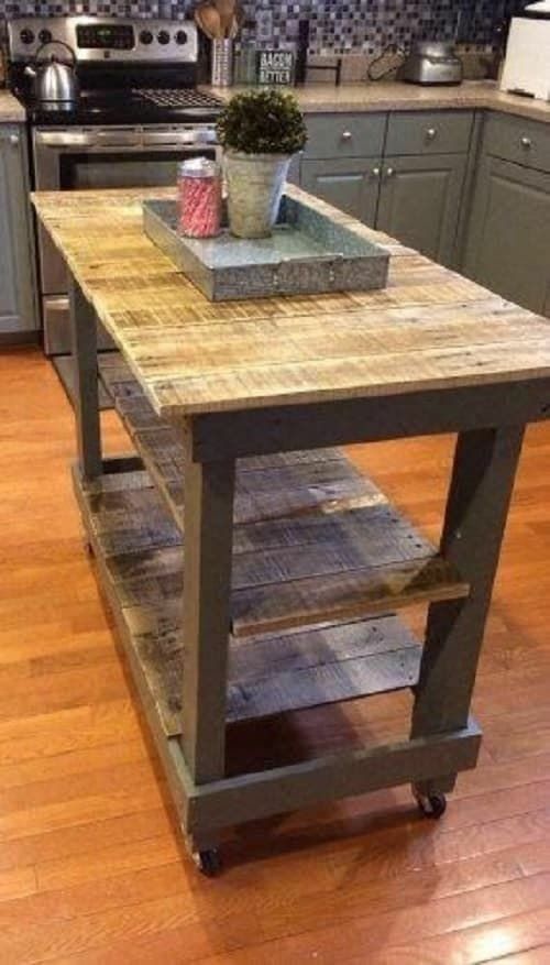 Create a kitchen island from just a few wood (11)