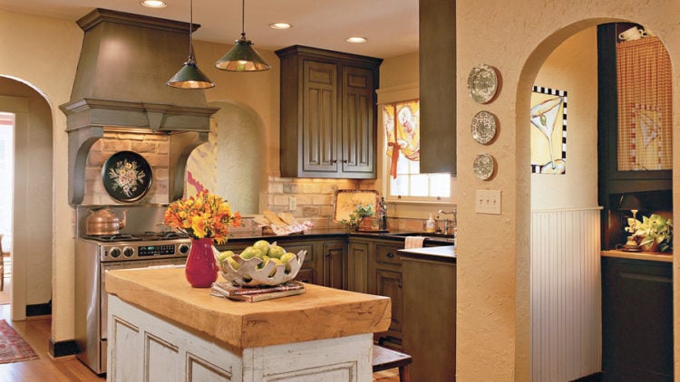 Brown-kitchen-2-750×422