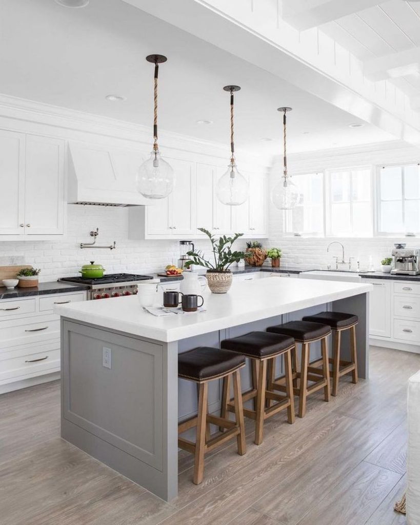 20 Awesome Modern Kitchen Island with Seating Ideas (12)