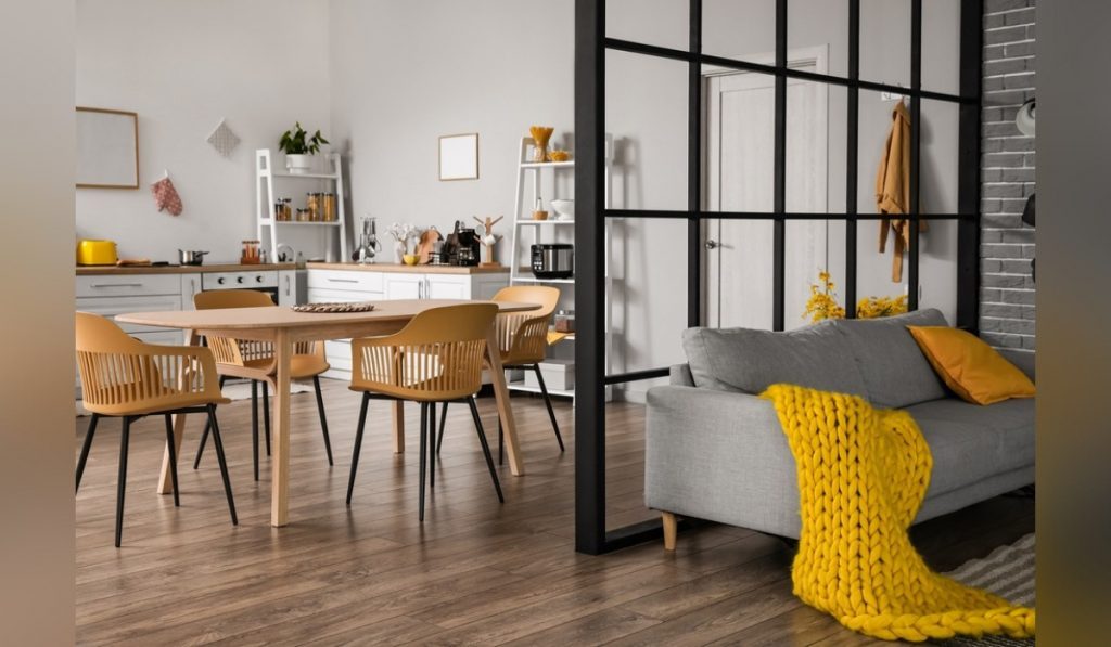 5-best-kitchen-partition-designs-for-2022-shutterstock_2113997039-1200×700-compressed-1024×597