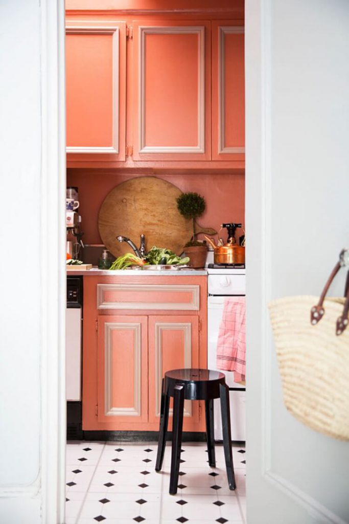 Don’t-Be-Afraid-of-Unexpected-Hues