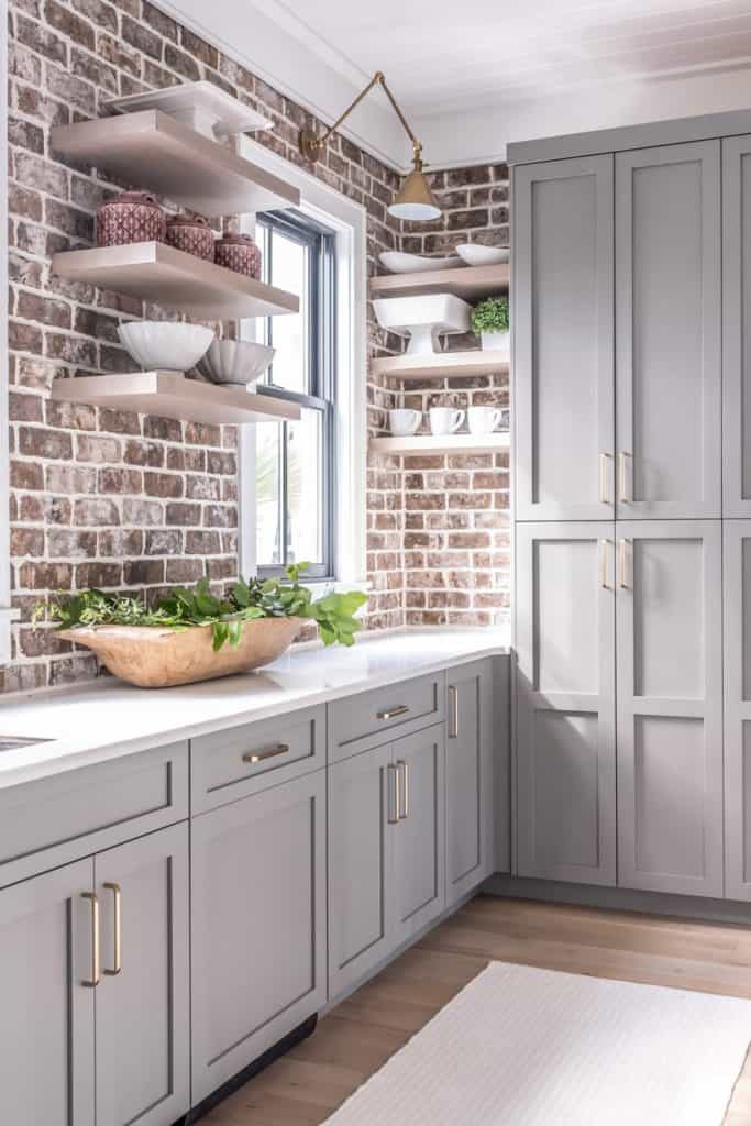 How to Choose Kitchen Cabinets