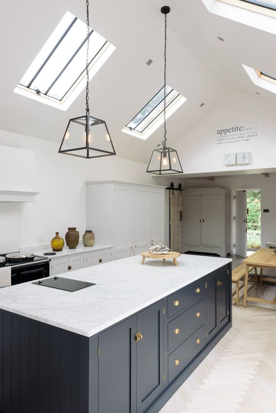 a stylish kitchen in white with a Victorian