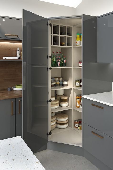 corner-kitchen-pantry