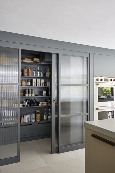 modern-minimalist-pantry