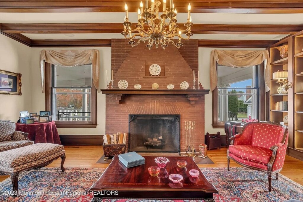1910 Neoclassical For Sale In Sea Girt New J (3)