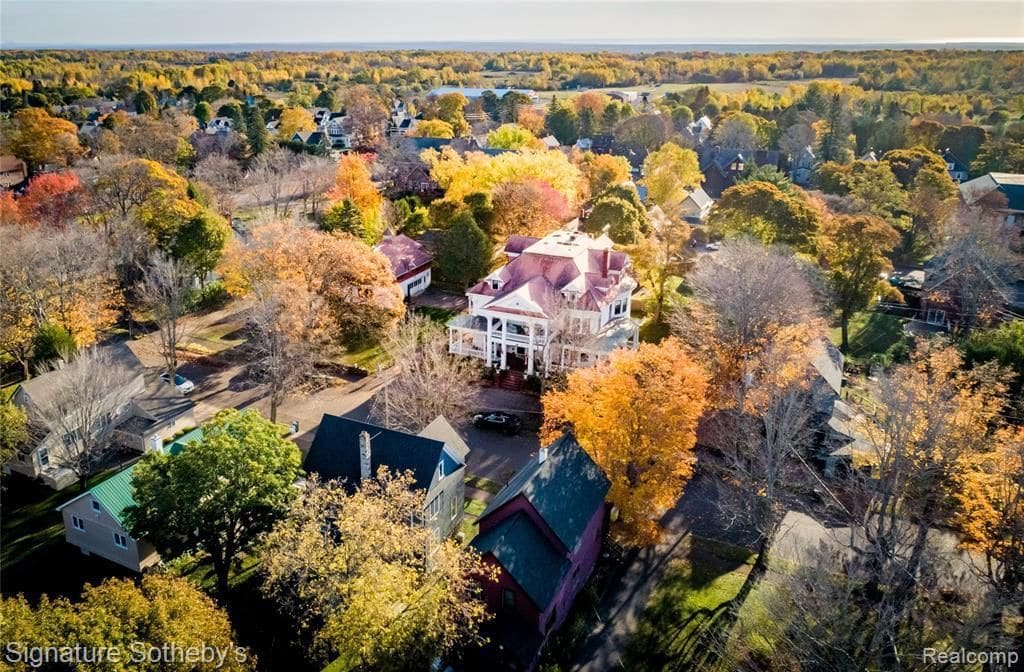 Laurium Manor Inn For Sale In Laurium Michigan