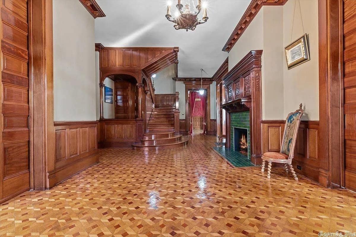 1900 Mansion For Sale In Little Rock Arkansas — Captivating