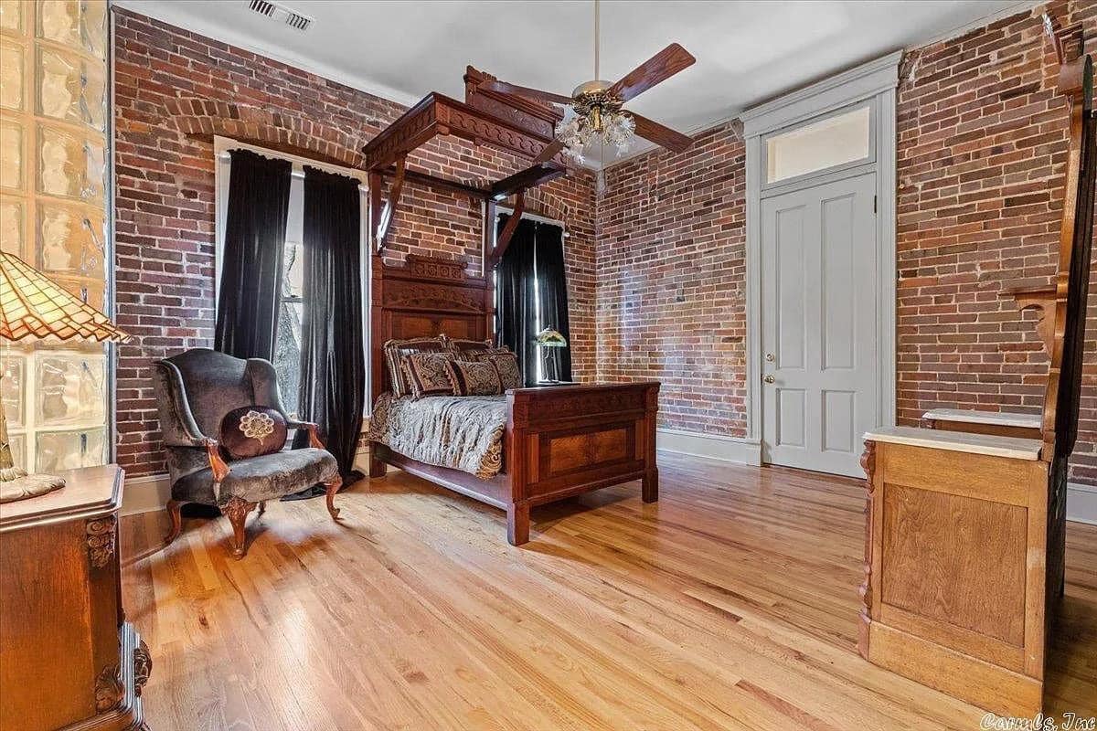 1900 Mansion For Sale In Little Rock Arkansas — Captivating