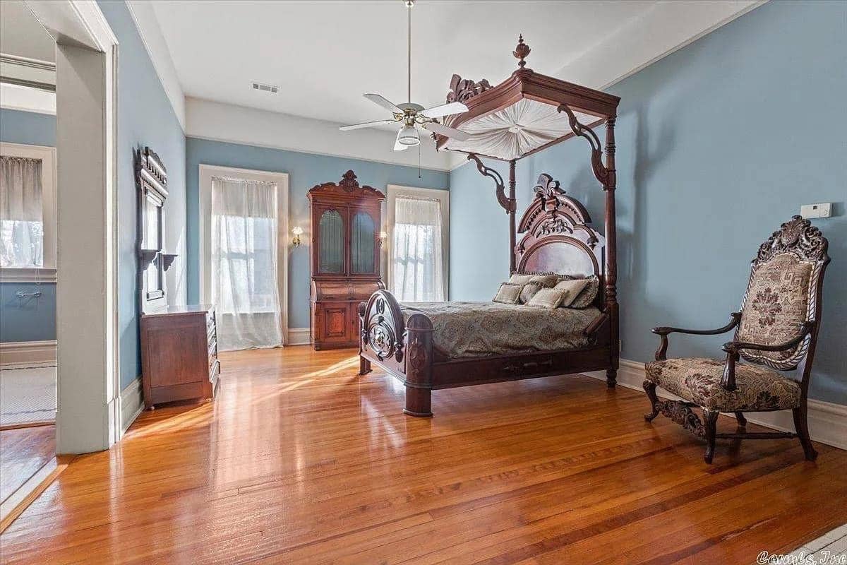 1900 Mansion For Sale In Little Rock Arkansas — Captivating