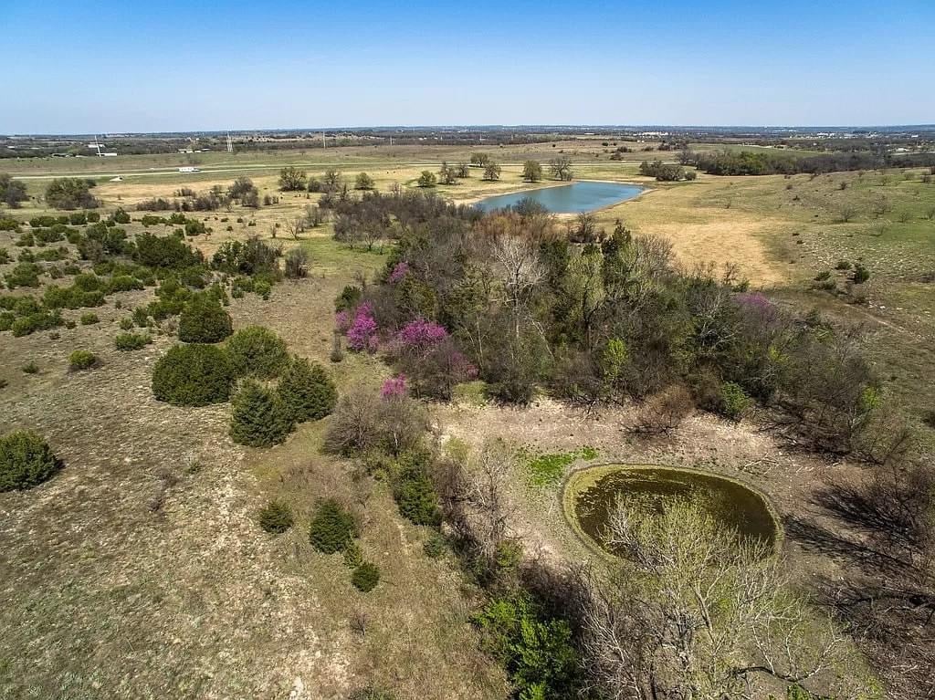 1898 Victorian For Sale In Dublin Texas — Captivating Houses