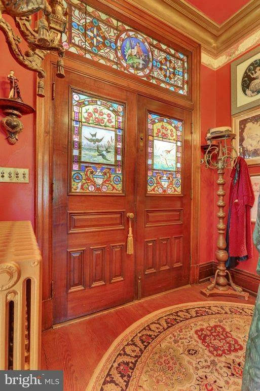 1884 Mansion In Abbottstown Pennsylvania — Captivating Houses