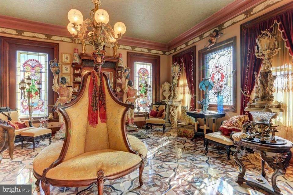 1884 Mansion In Abbottstown Pennsylvania — Captivating Houses