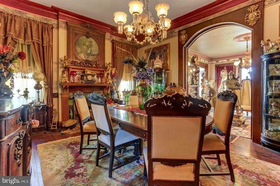 1884 Mansion In Abbottstown Pennsylvania — Captivating Houses