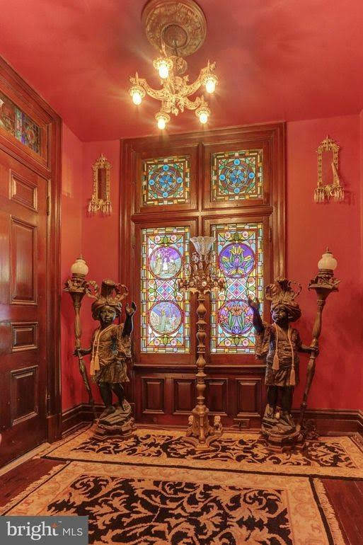 1884 Mansion In Abbottstown Pennsylvania — Captivating Houses