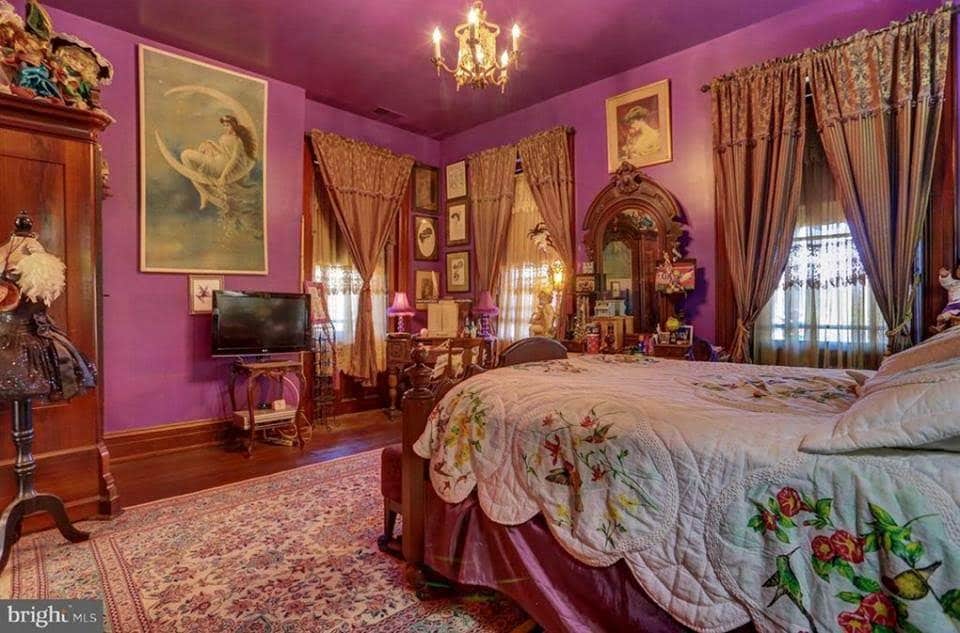 1884 Mansion In Abbottstown Pennsylvania — Captivating Houses