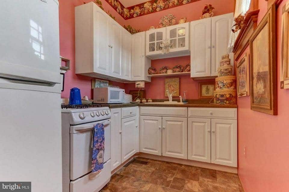 1884 Mansion In Abbottstown Pennsylvania — Captivating Houses